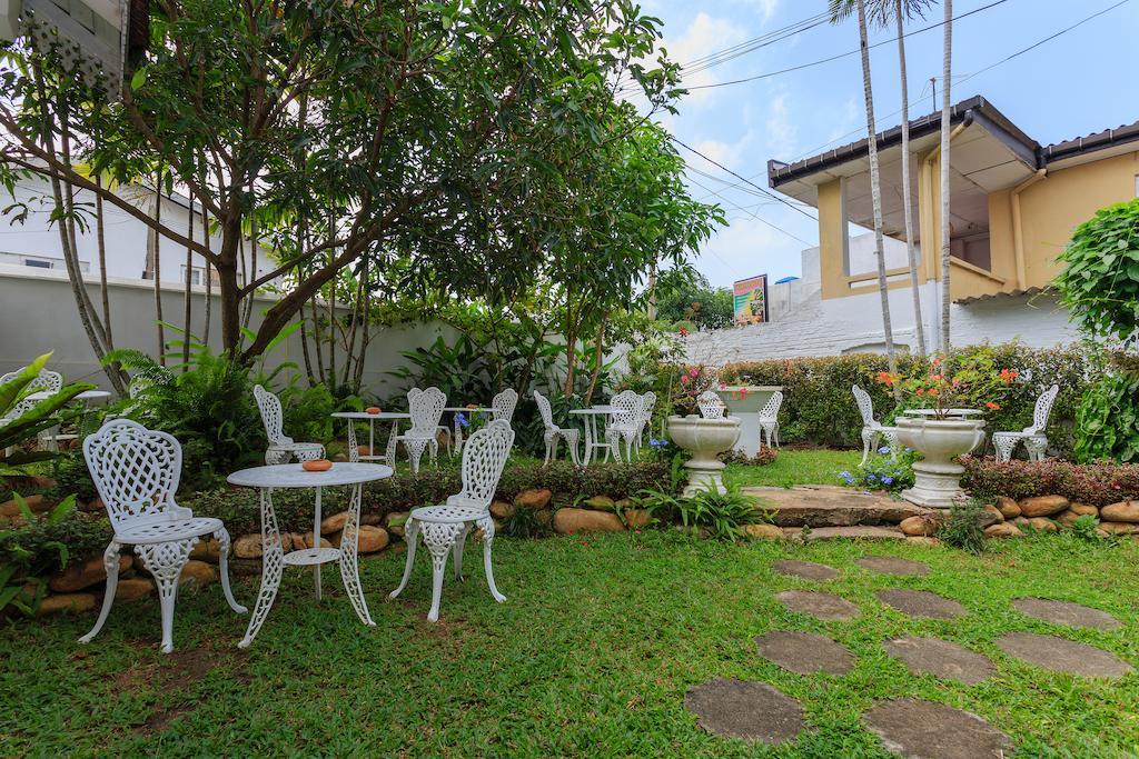 Villa Blanco Dehiwala-Mount Lavinia Екстер'єр фото