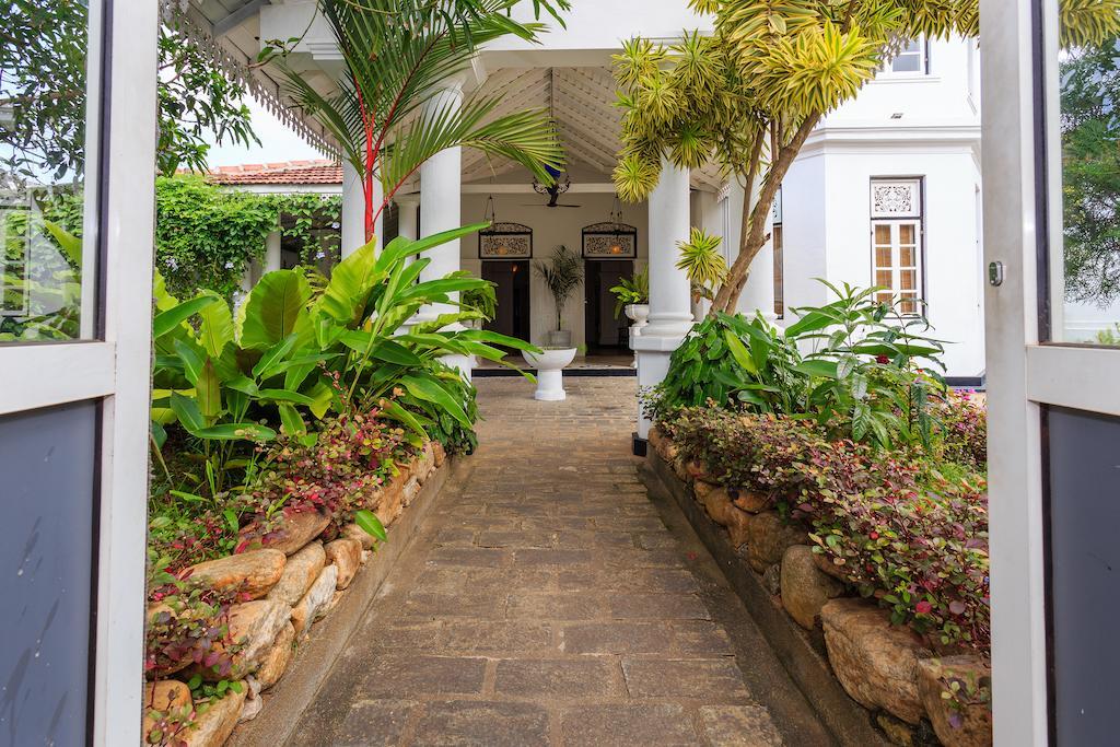 Villa Blanco Dehiwala-Mount Lavinia Екстер'єр фото