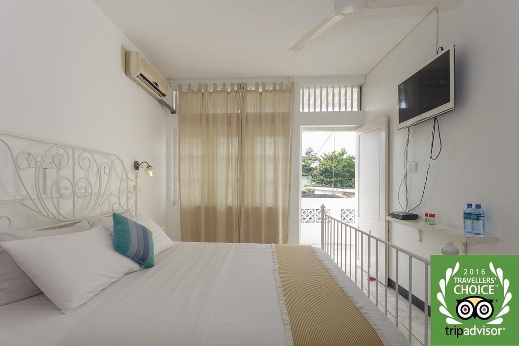 Villa Blanco Dehiwala-Mount Lavinia Екстер'єр фото