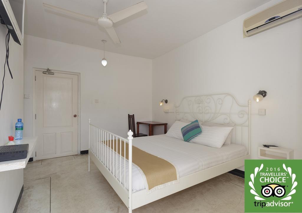 Villa Blanco Dehiwala-Mount Lavinia Екстер'єр фото