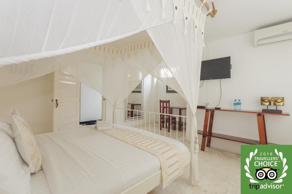 Villa Blanco Dehiwala-Mount Lavinia Екстер'єр фото