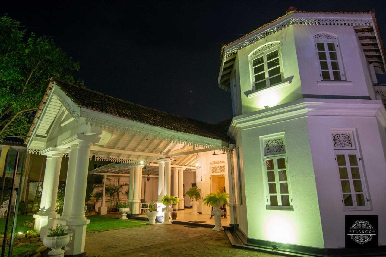 Villa Blanco Dehiwala-Mount Lavinia Екстер'єр фото