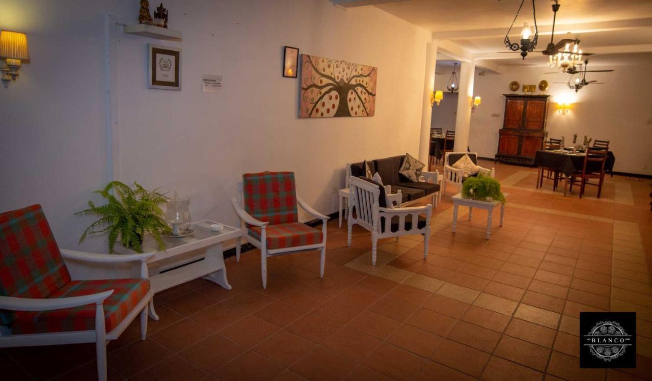 Villa Blanco Dehiwala-Mount Lavinia Екстер'єр фото